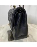 CHANEL Medium Classic Flap Shoulder Bag in Black Lambskin - GHW (29 Series)